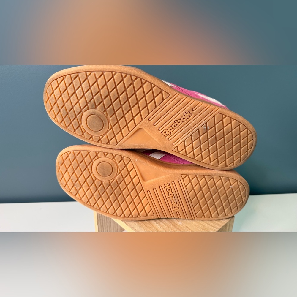Women’s Reebok Fuchsia Pink, Red and White Classic Sneakers - Picture 5 of 5
